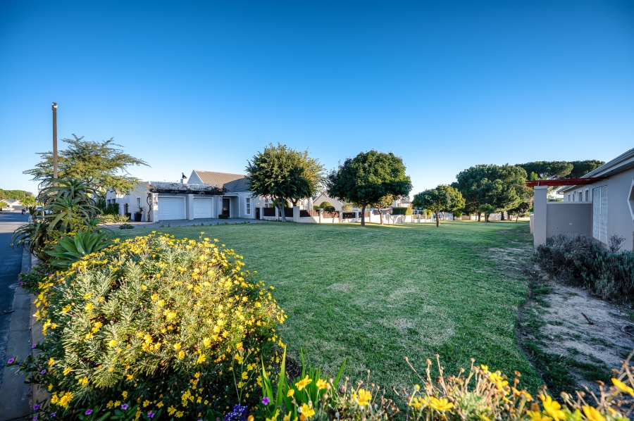 3 Bedroom Property for Sale in Zevenzicht Western Cape